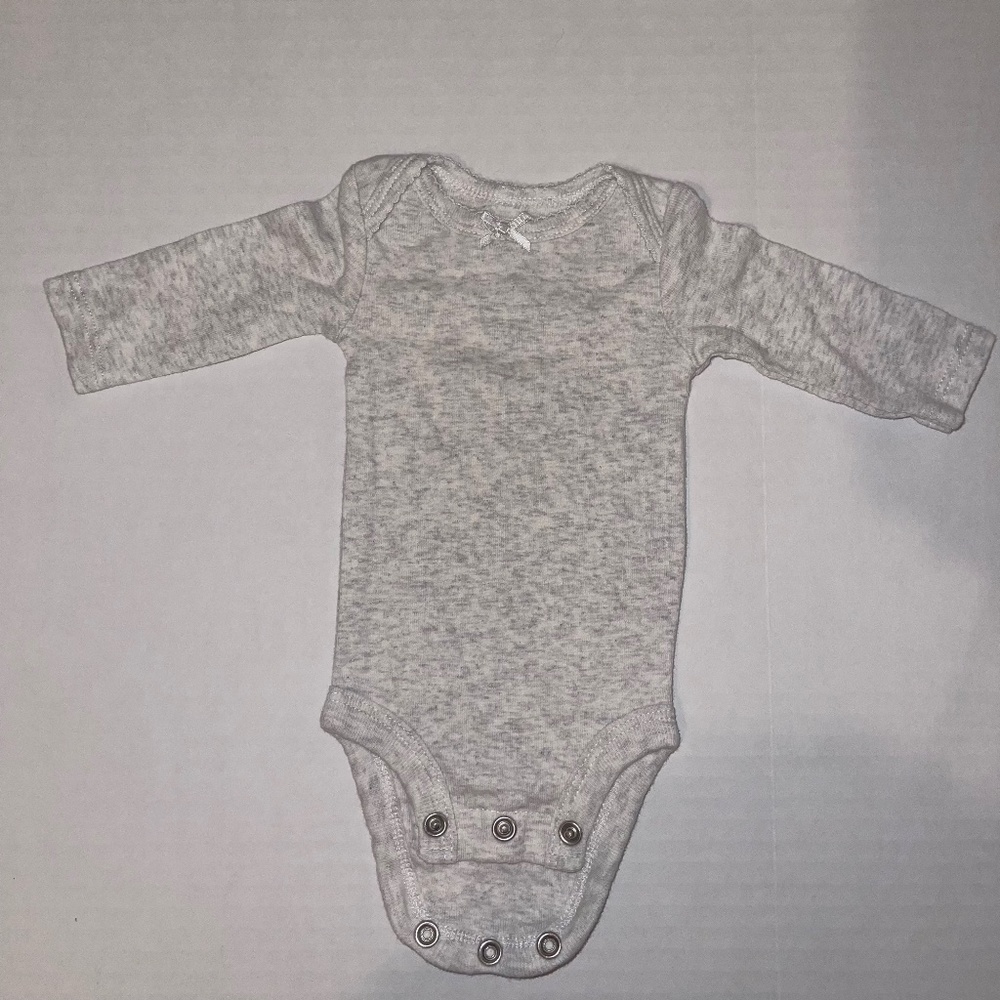 Carter’s - gray preemie long sleeve onesie